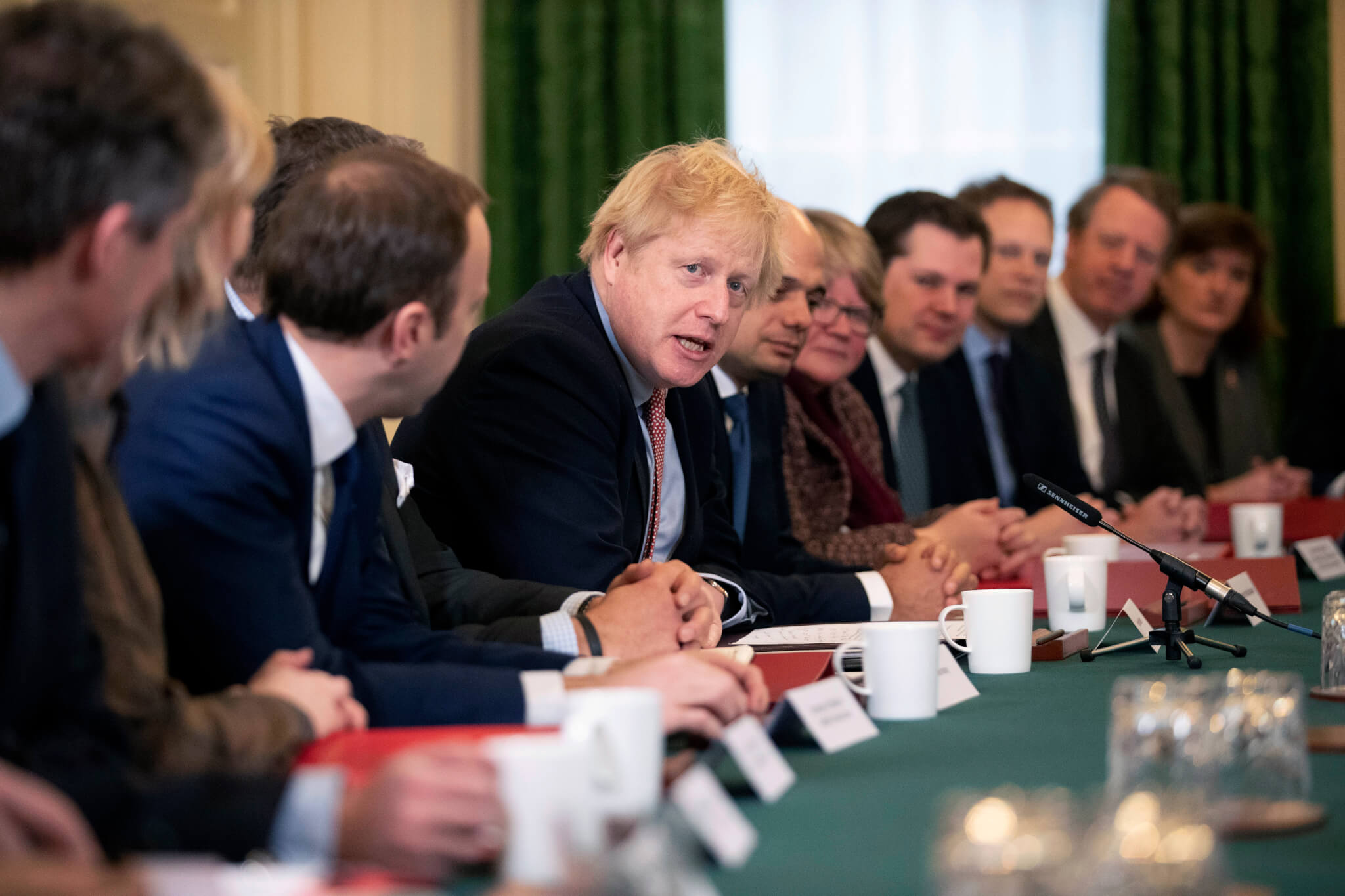 Boris Johnson na stretnutí kabinetu
