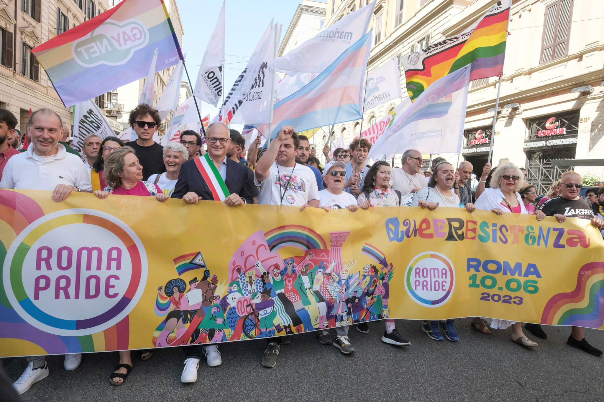 Pochod zapráva LGBTQ+ v Ríme