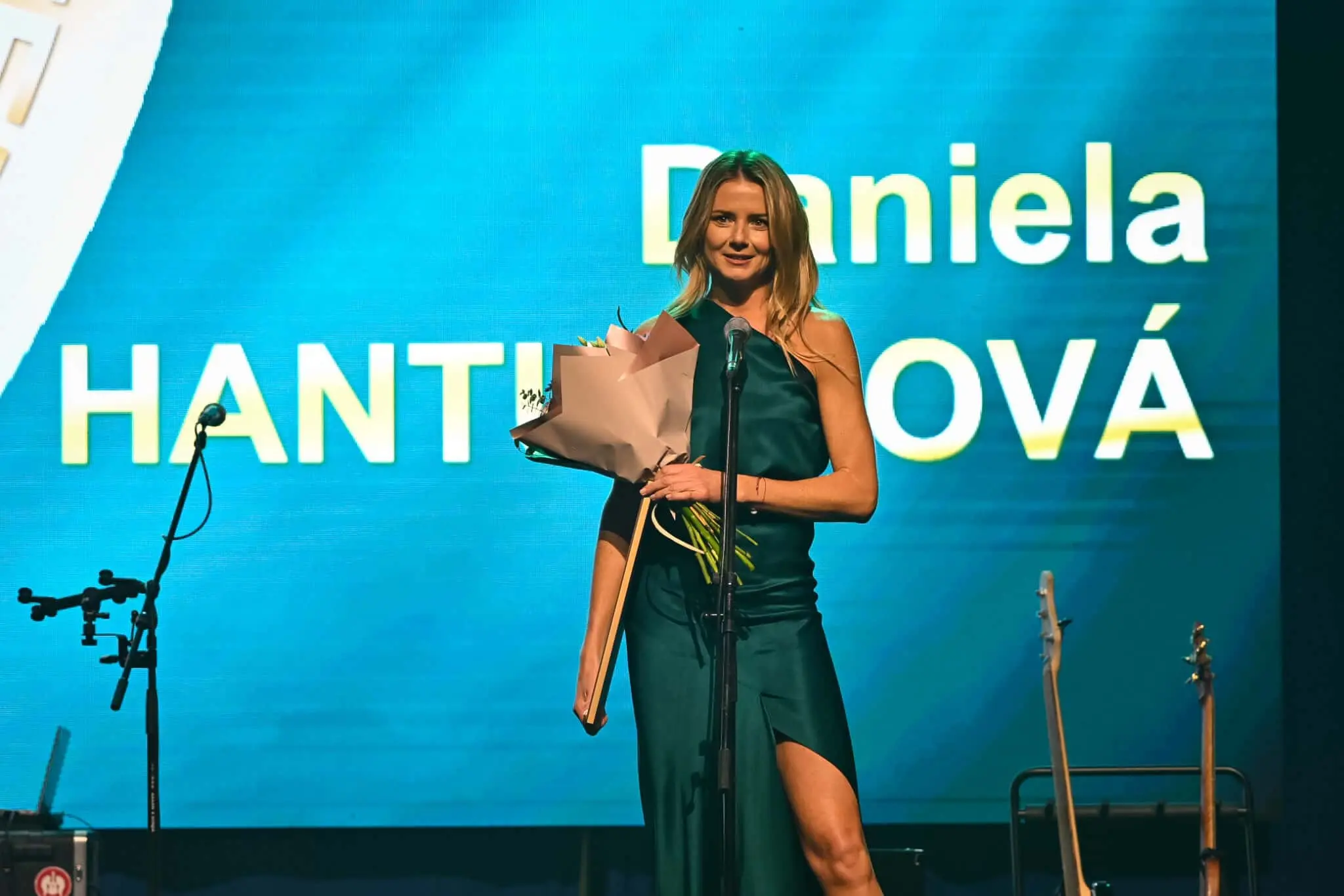 Na snímke Daniela Hantuchová si preberá cenu Tenista roka 2024 v kategórii Sieň slávy počas odovzdávania ocenení Tenista roka 2024, 11. decembra 2024 v Bratislave. Zdroj: FOTO TASR/Pavol Zachar