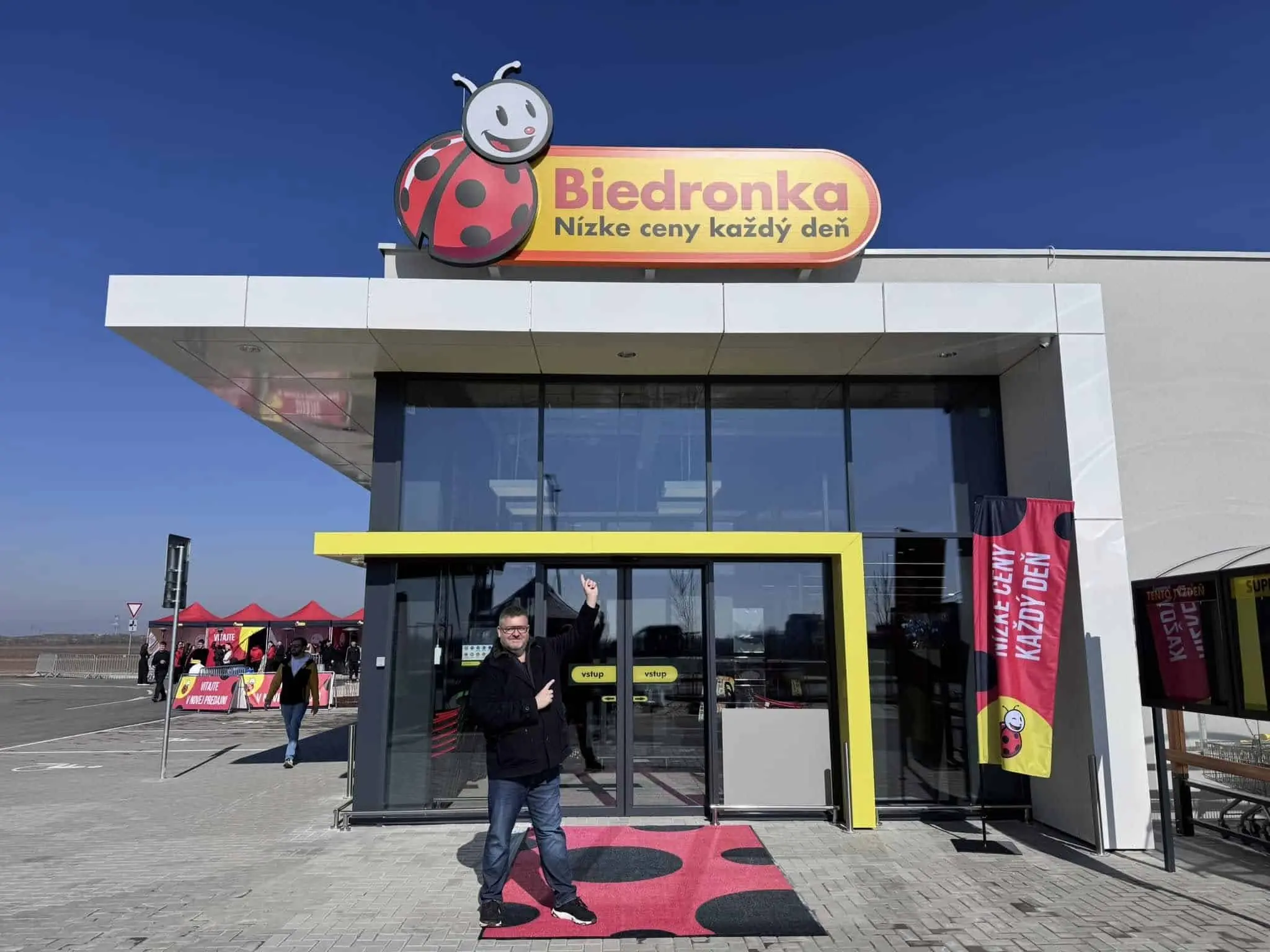 Biedronka Miloslavov prvá