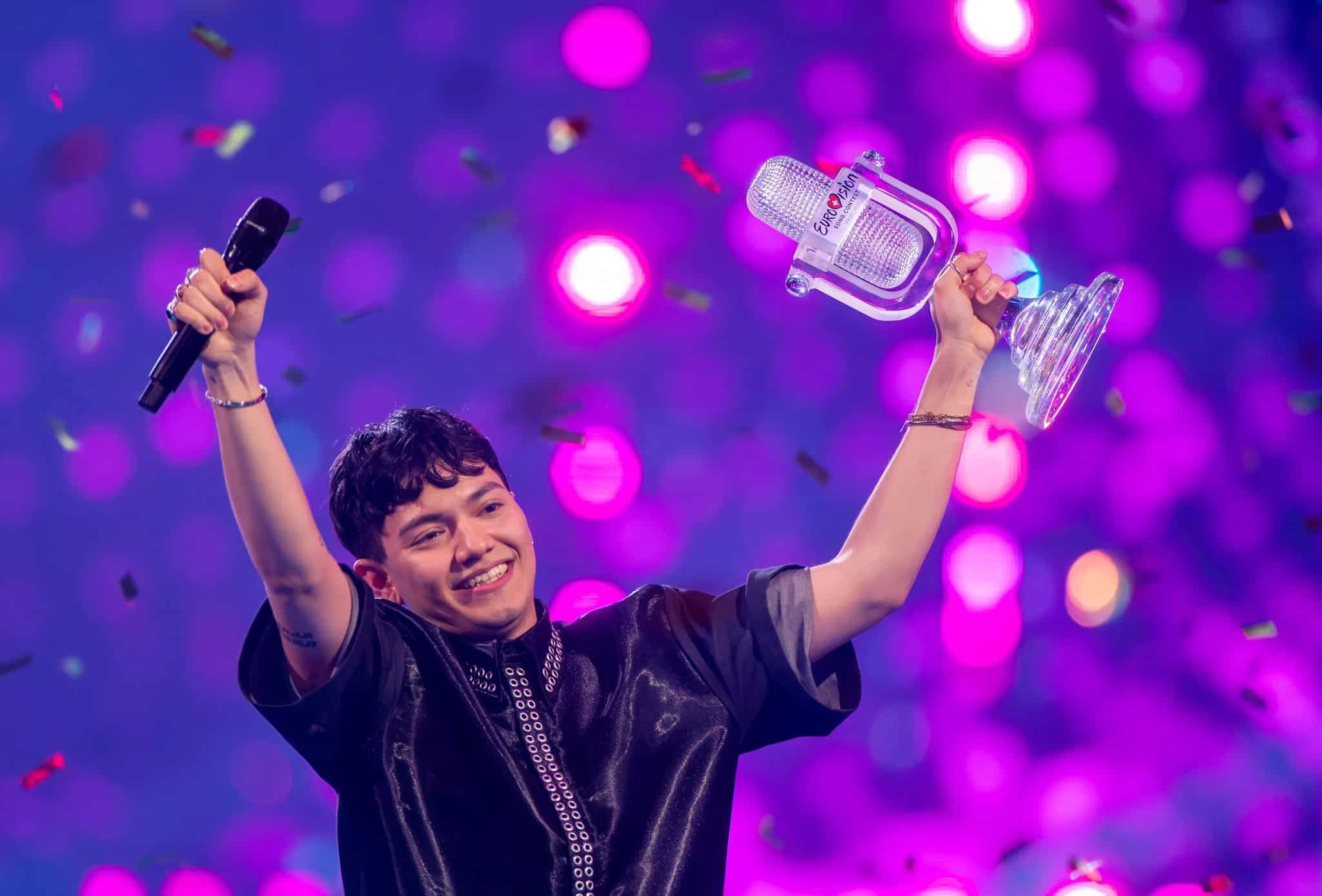 Víťaz tohtoročnej piesňovej súťaže Eurovision , rakúsky spevák JJ