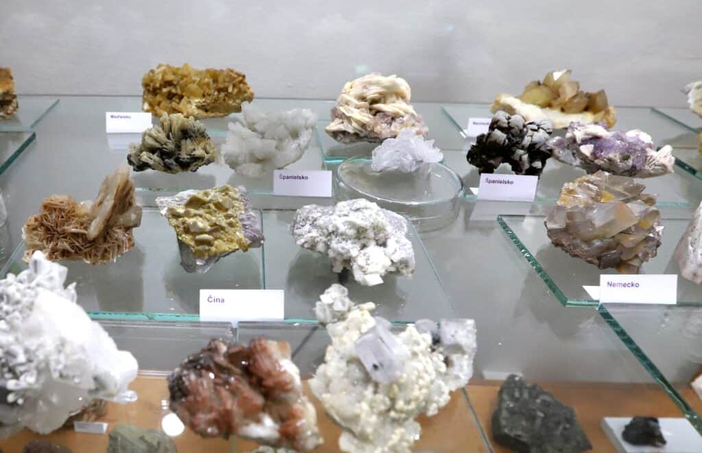 minerály