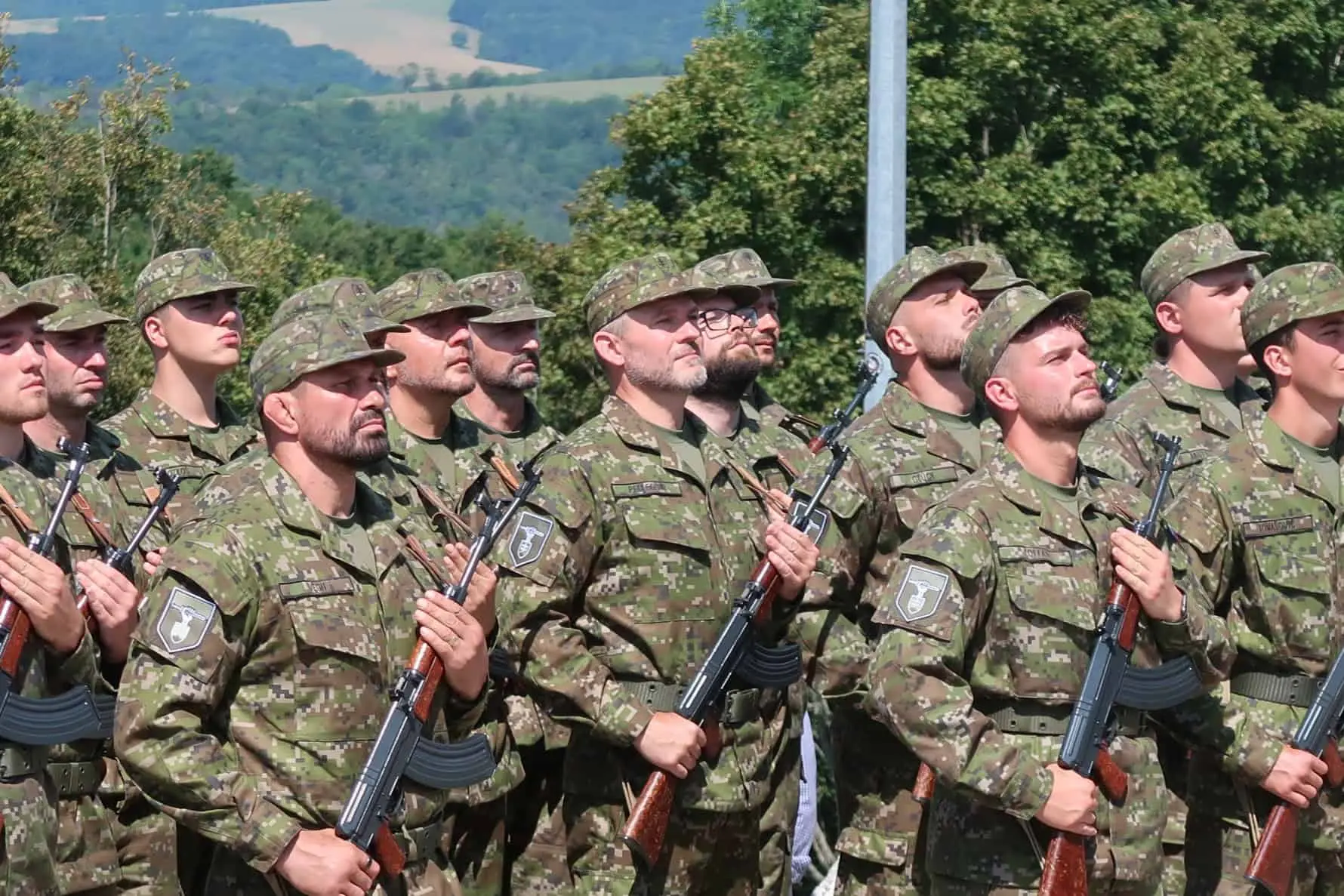 Účastníci pilotného výcviku Národných obranných síl zložili slávnostnú prísahu