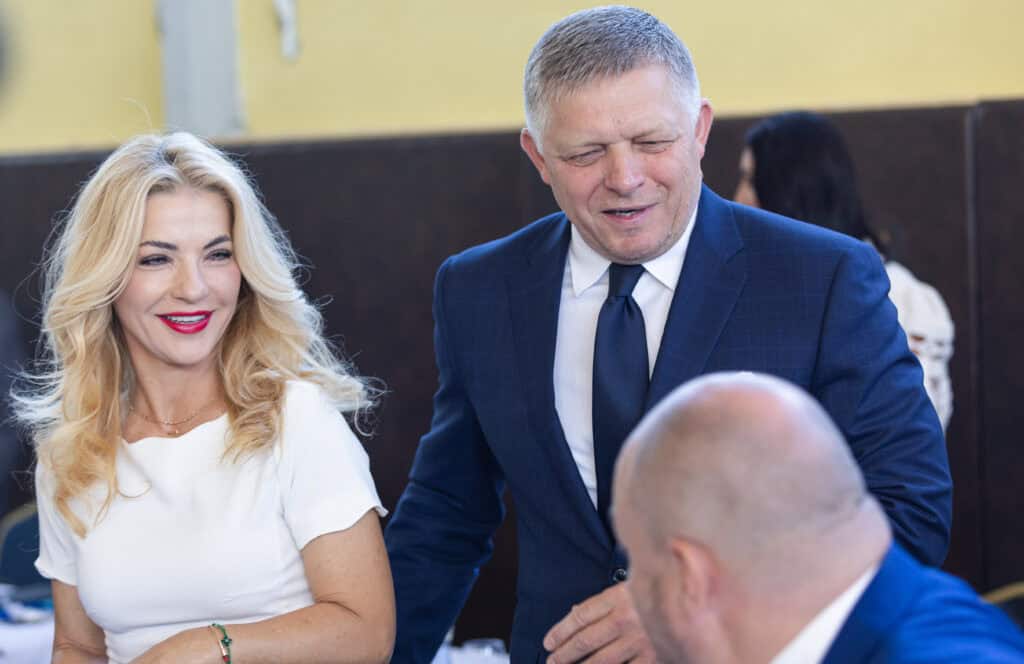 Robert Fico, Martina ŠImkovičová