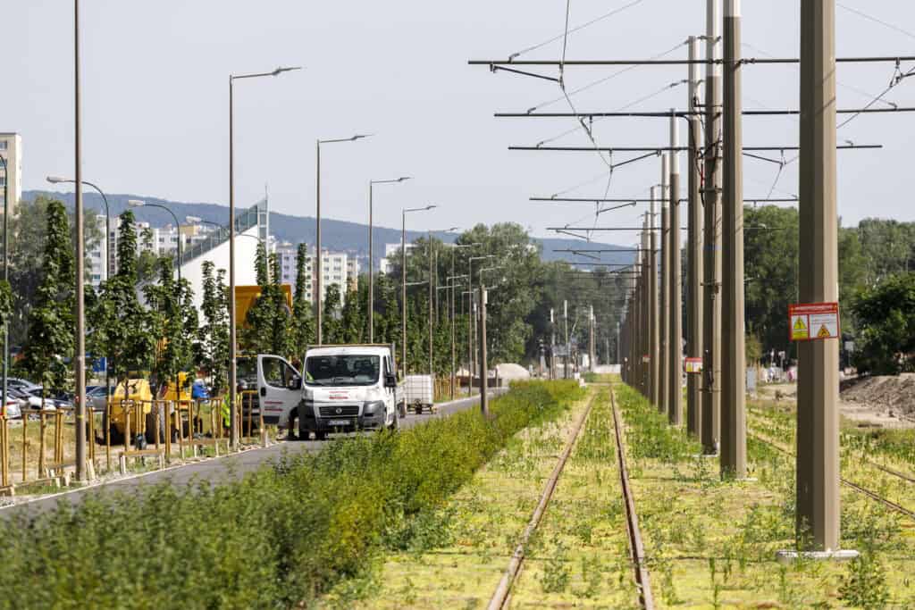 električka, Petržalka, výstavba
