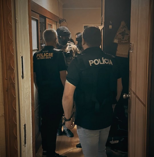 bomba-hrozba-ukrajina-polícia-dnipro