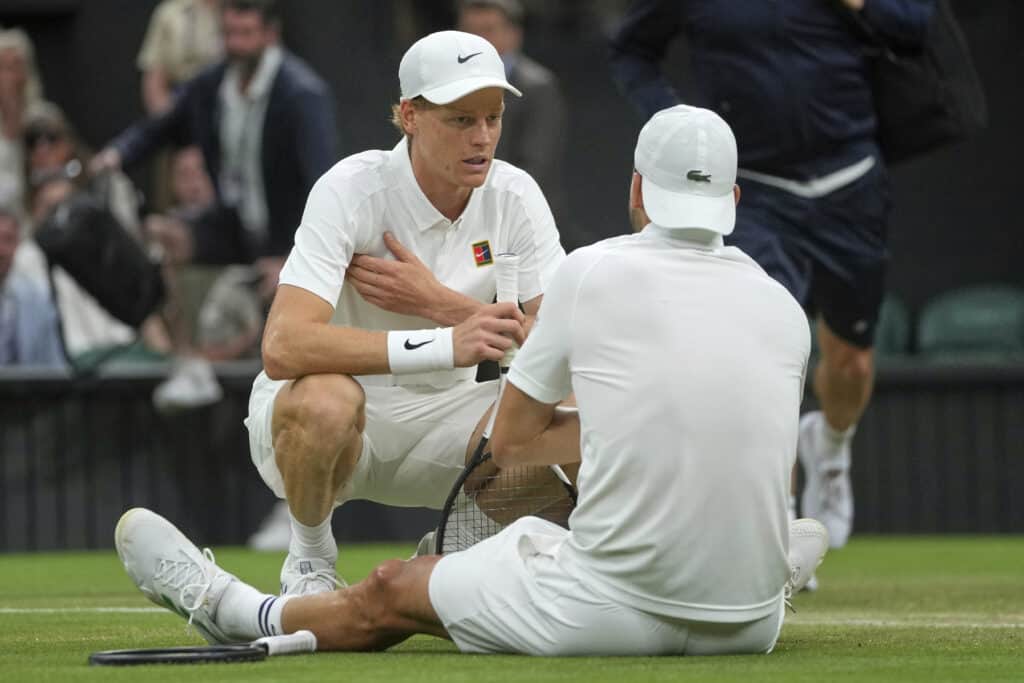 Sinner, Dimitrov, prsný sval, Wimbledon