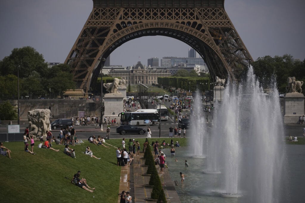 horúčavy, Francúzsko, Paríž