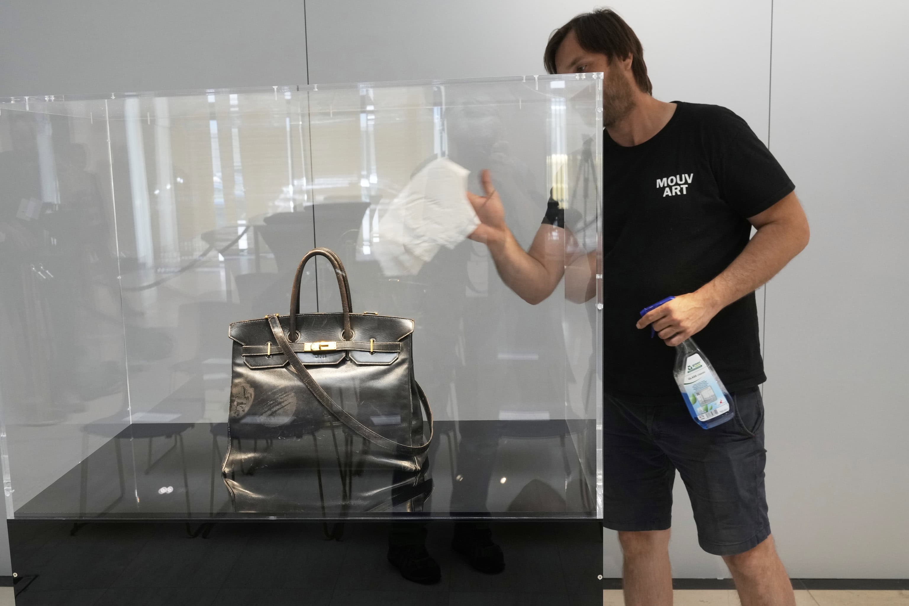 Dražba prvej kabelky Birkin