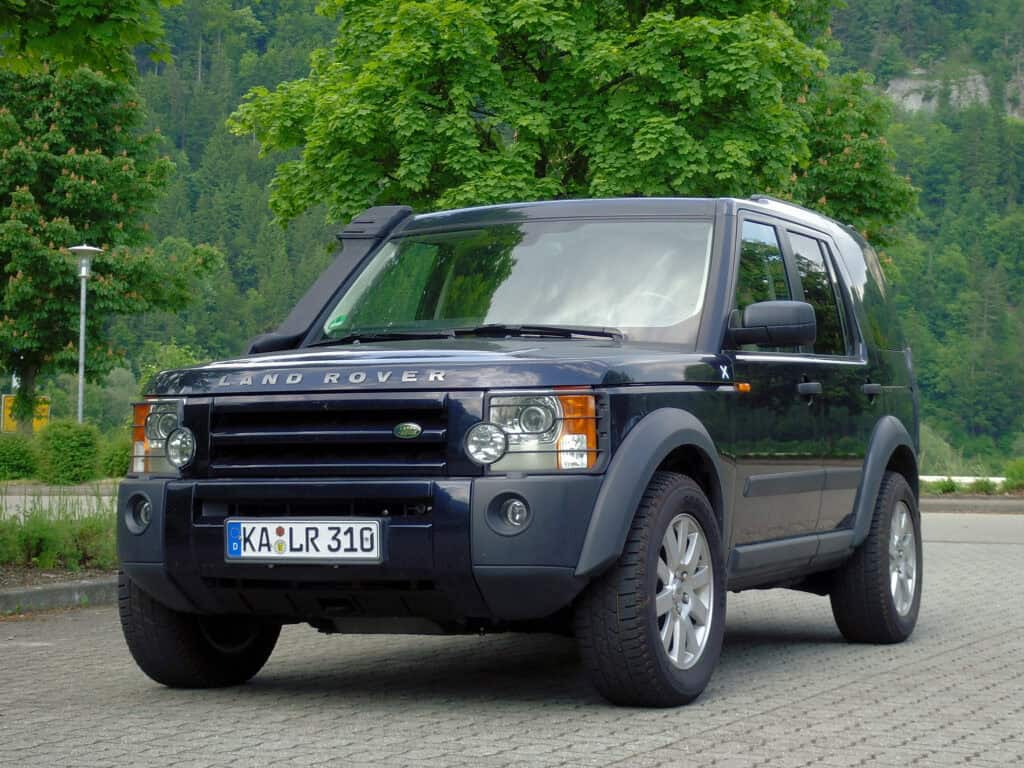 Land Rover Discovery bol často dodávaný s motrom 2.7, Zdroj: Wikimedia commons