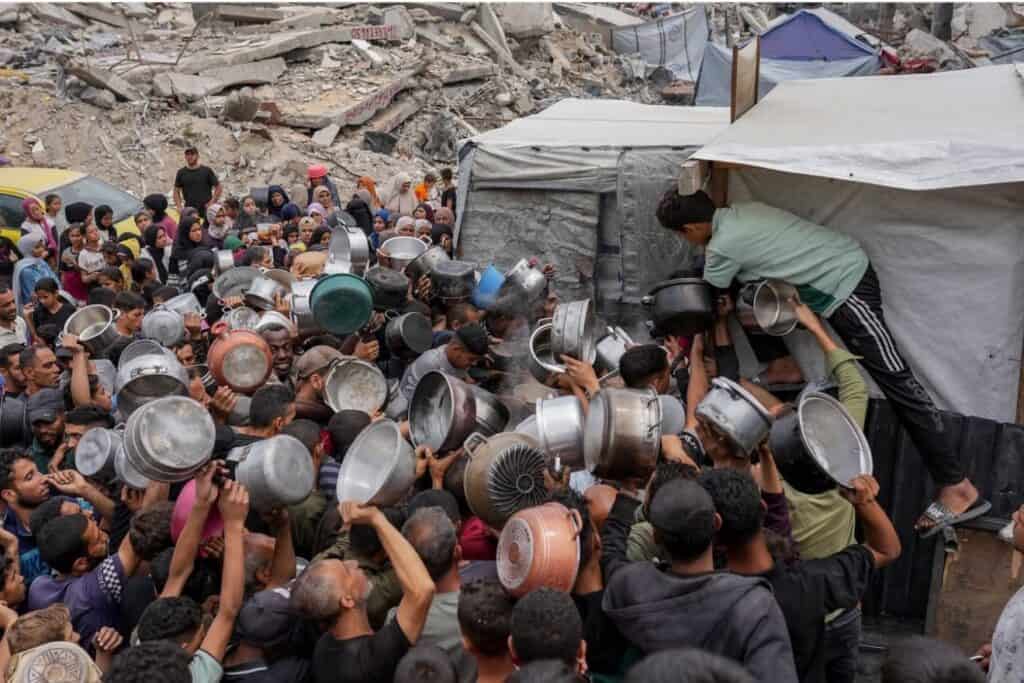 V pásme Gazy momentálne prebieha humanitárna katastrofa, Zdroj:X/Mohamad Safa