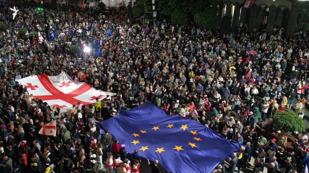 Protesty v Gruzínsku neutíchajú ani po vyše 200 dňoch, Zdroj: X/Katie Shoshiashvili