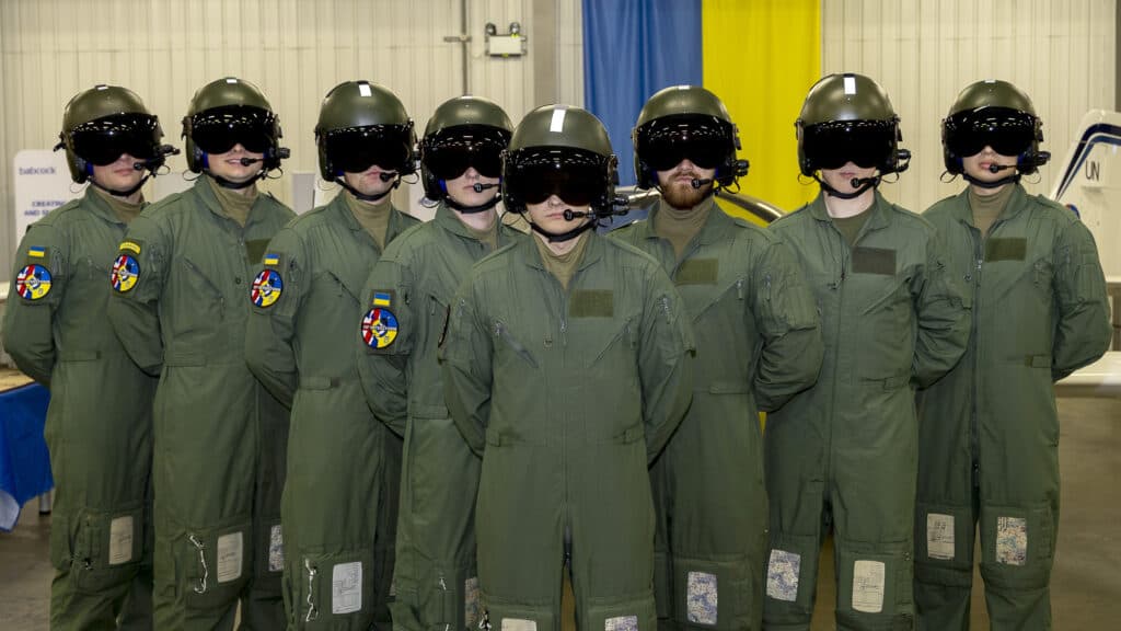 Ukrajinskí piloti úspešne ukončili základný výcvik v RAF. Ďalším krokom bude preškolenie na stíhačky F-16 v spolupráci s partnermi zo Západu, Zdroj: X/ Royal Air Force