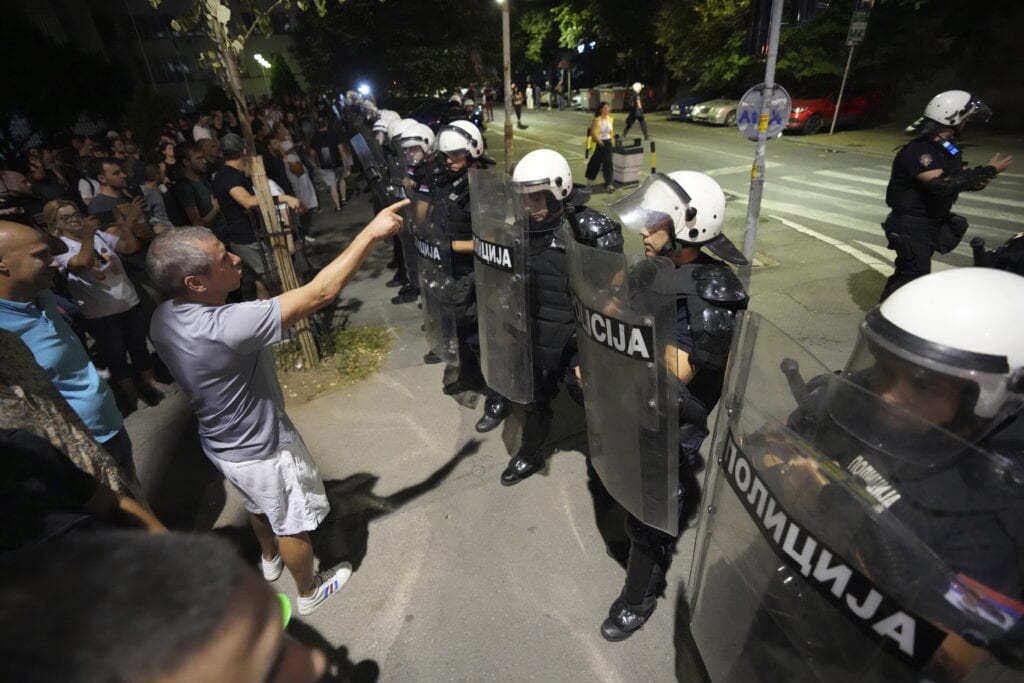 Srbsko, protesty
