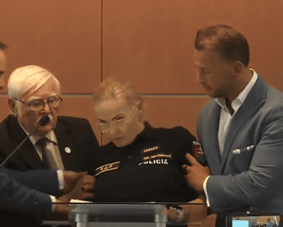 Policajnej prezidentke poskytli pomoc Zdroj: Facebook - TV JOJ 