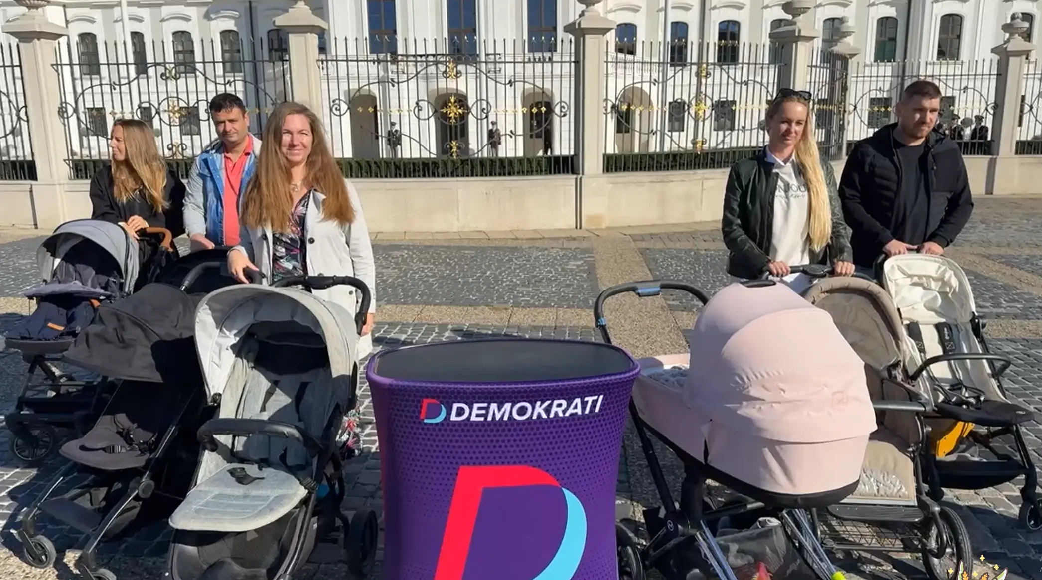 demokrati kočík