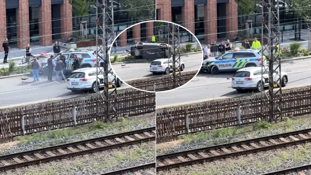 Praha policajné auto nehoda