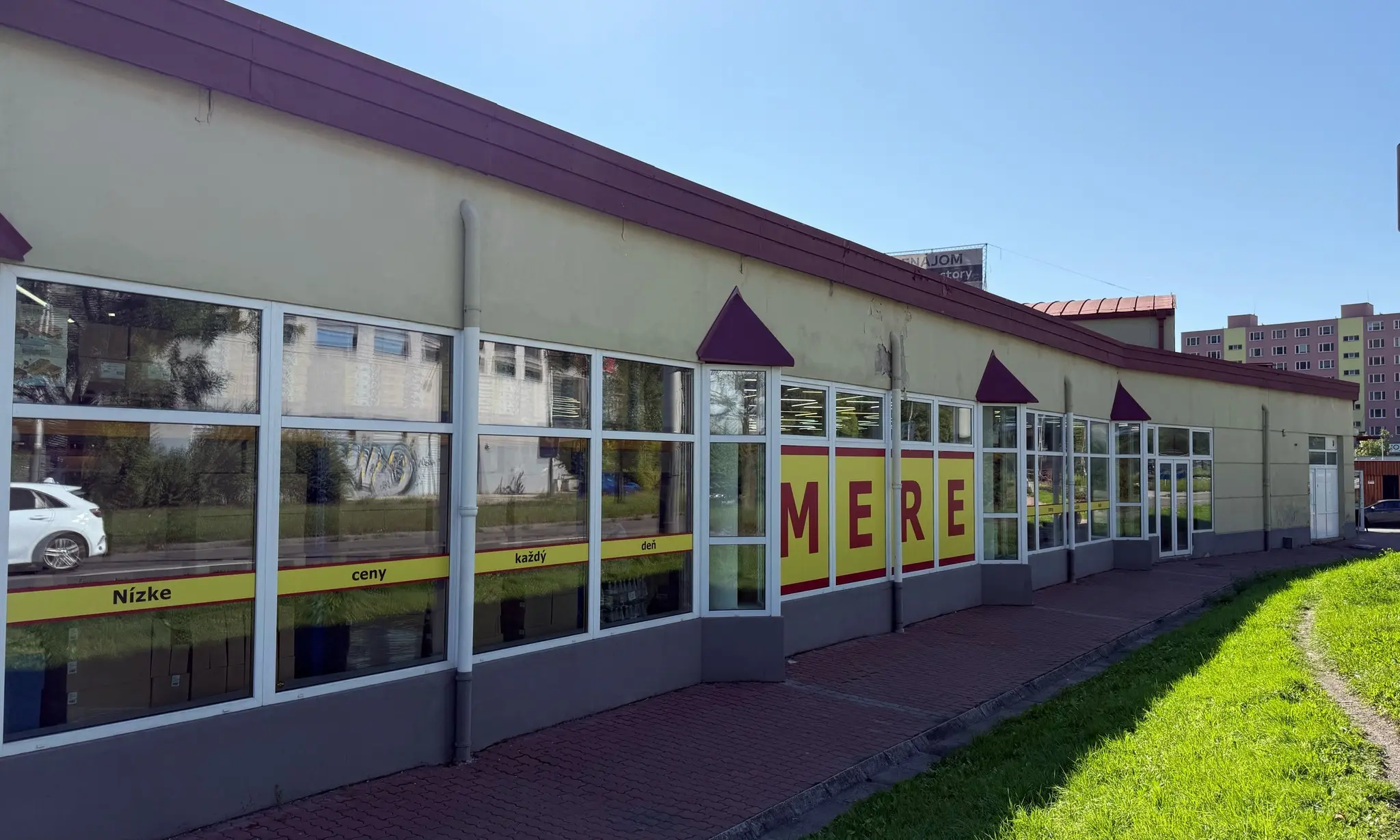 predajňa Mere v Banskej Bystrici