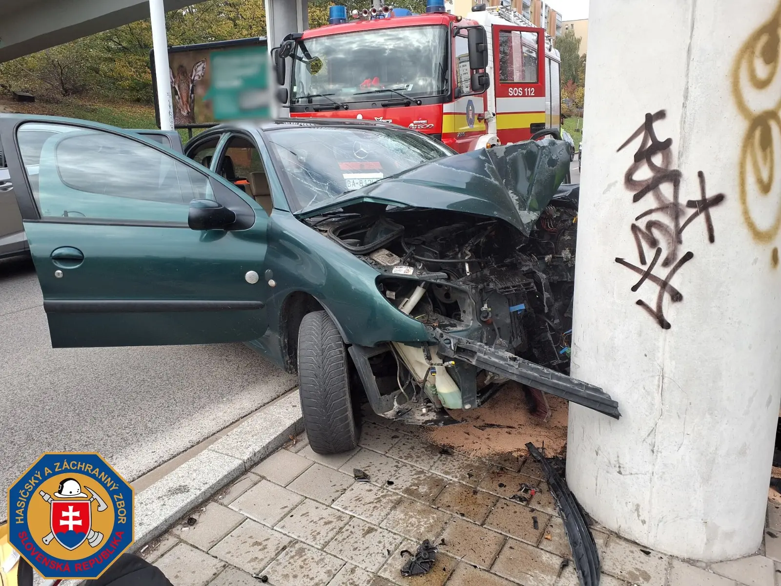 nehoda na Karloveskej ulici v Bratislave