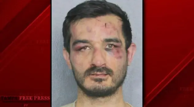 zápasník MMA Henry Rojas
