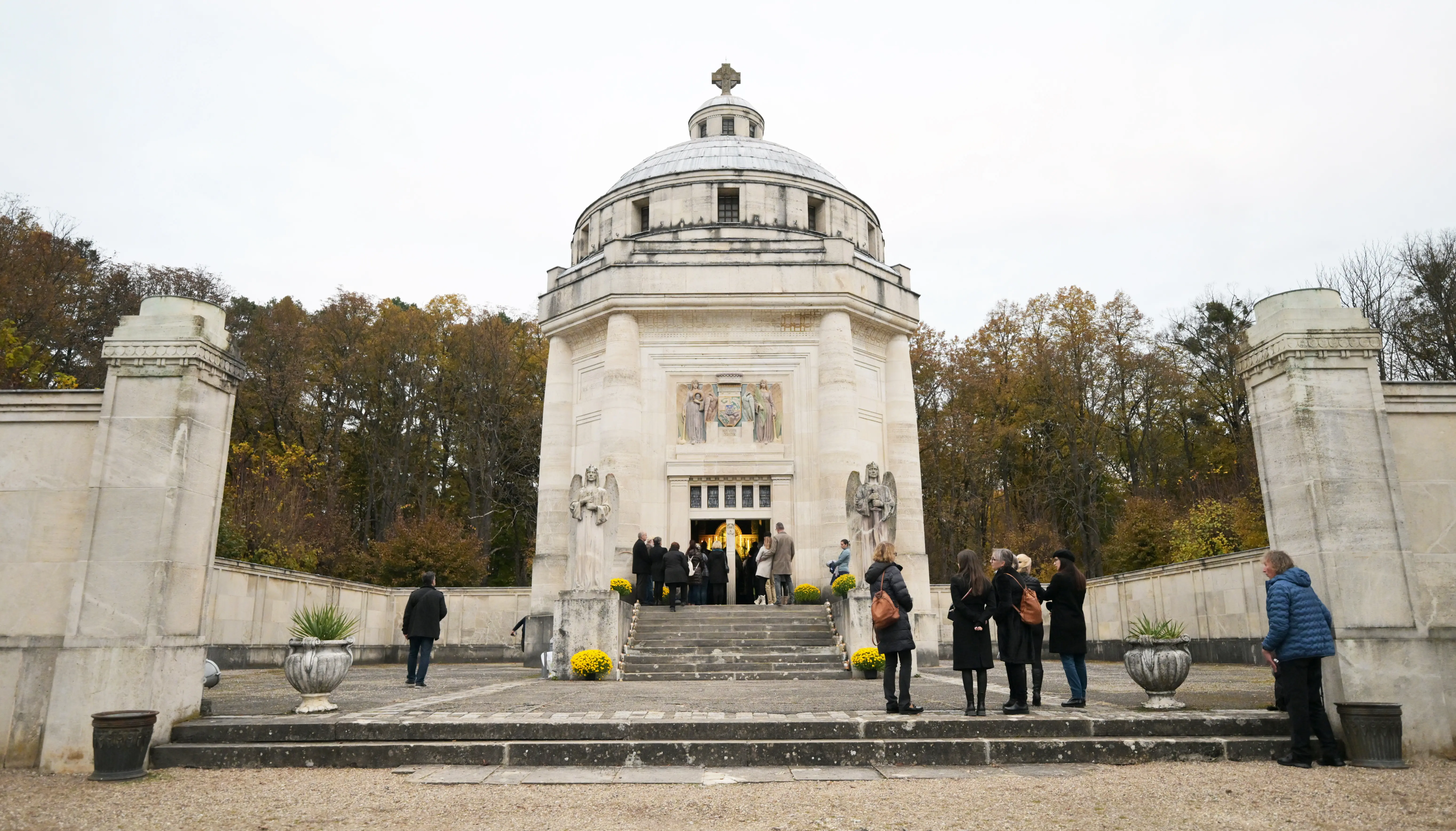 mauzóleum, Krásnohorské Podhradie