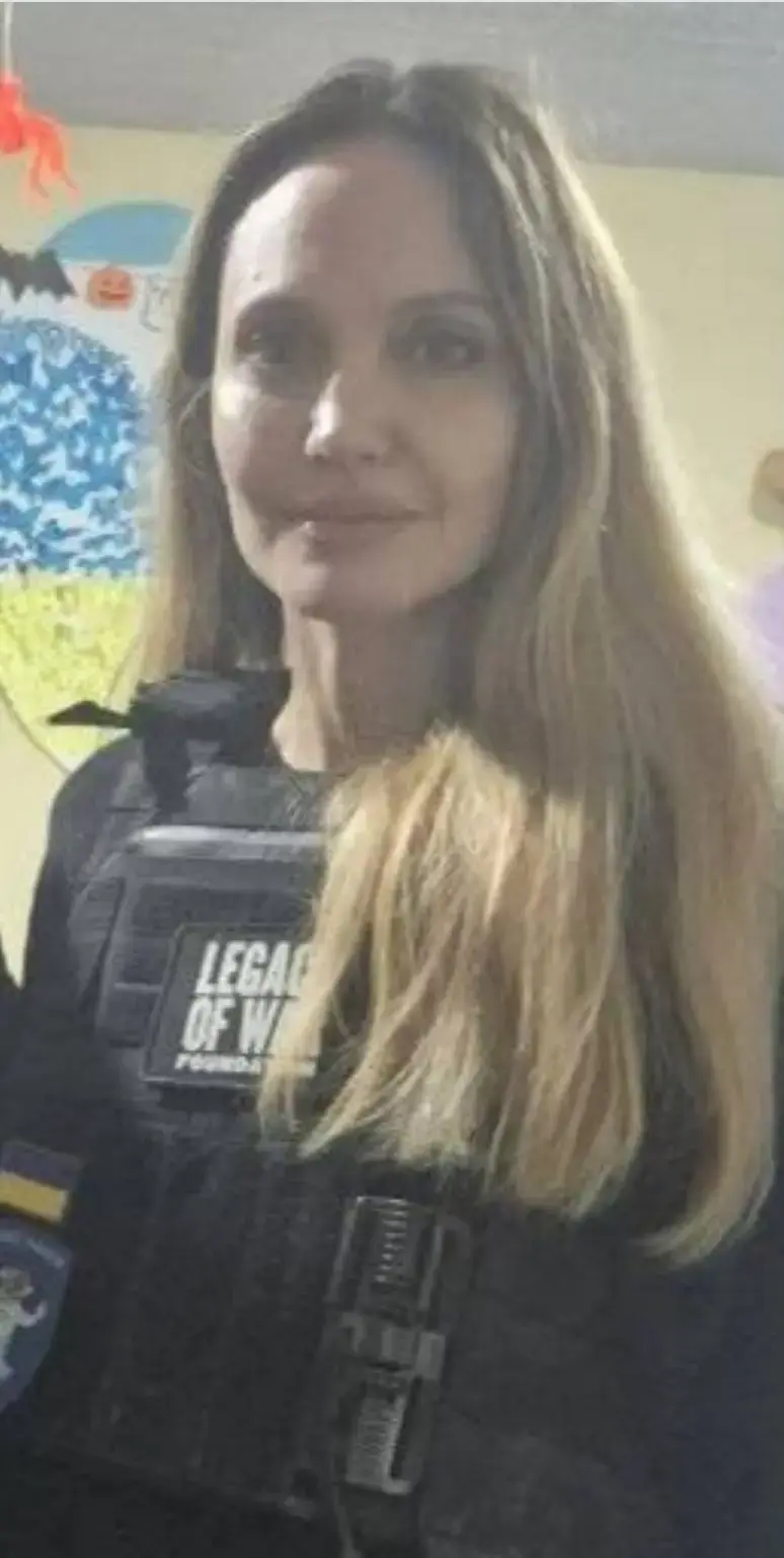 Angelina Jolie Ukrajina