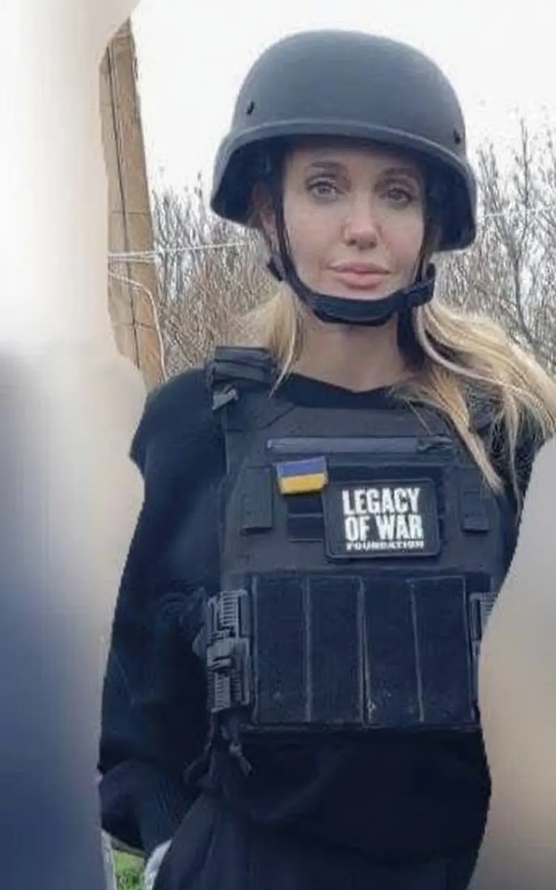 Angelina Jolie Ukrajina