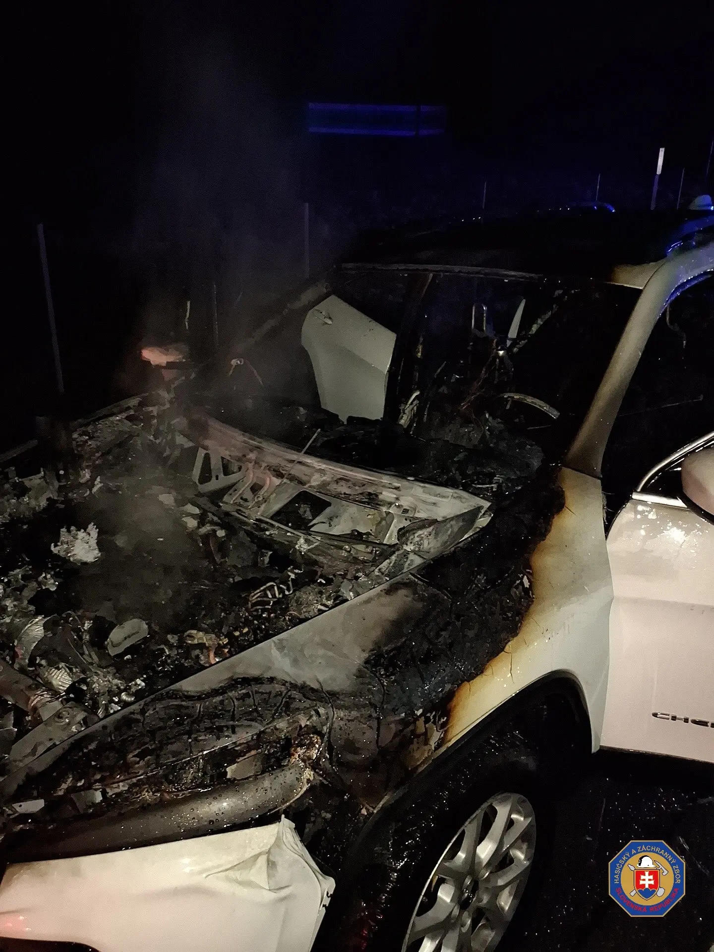 požiar auto R1 pri Žiari nad Hronom