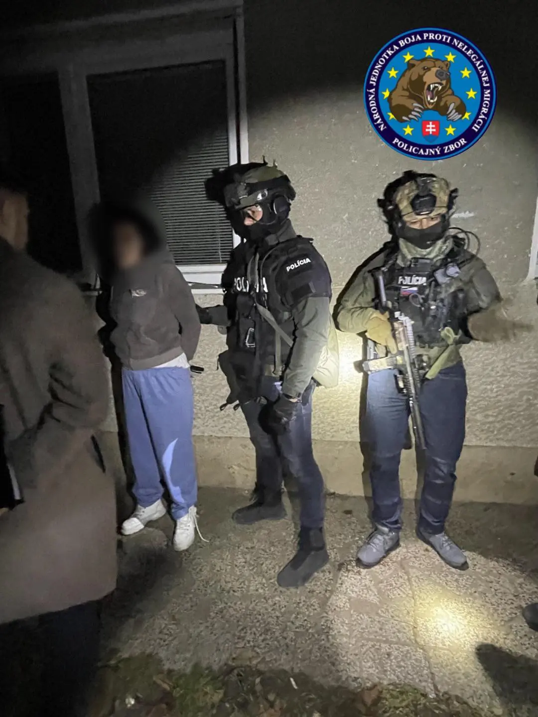 zadržaná žena obchodovanie