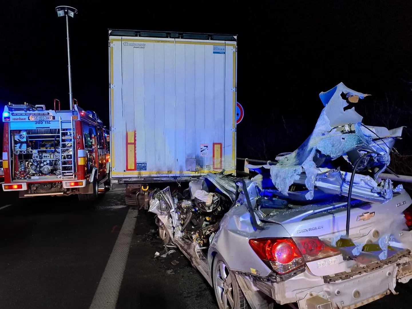 nehoda D2 pri Kútoch auto kamión