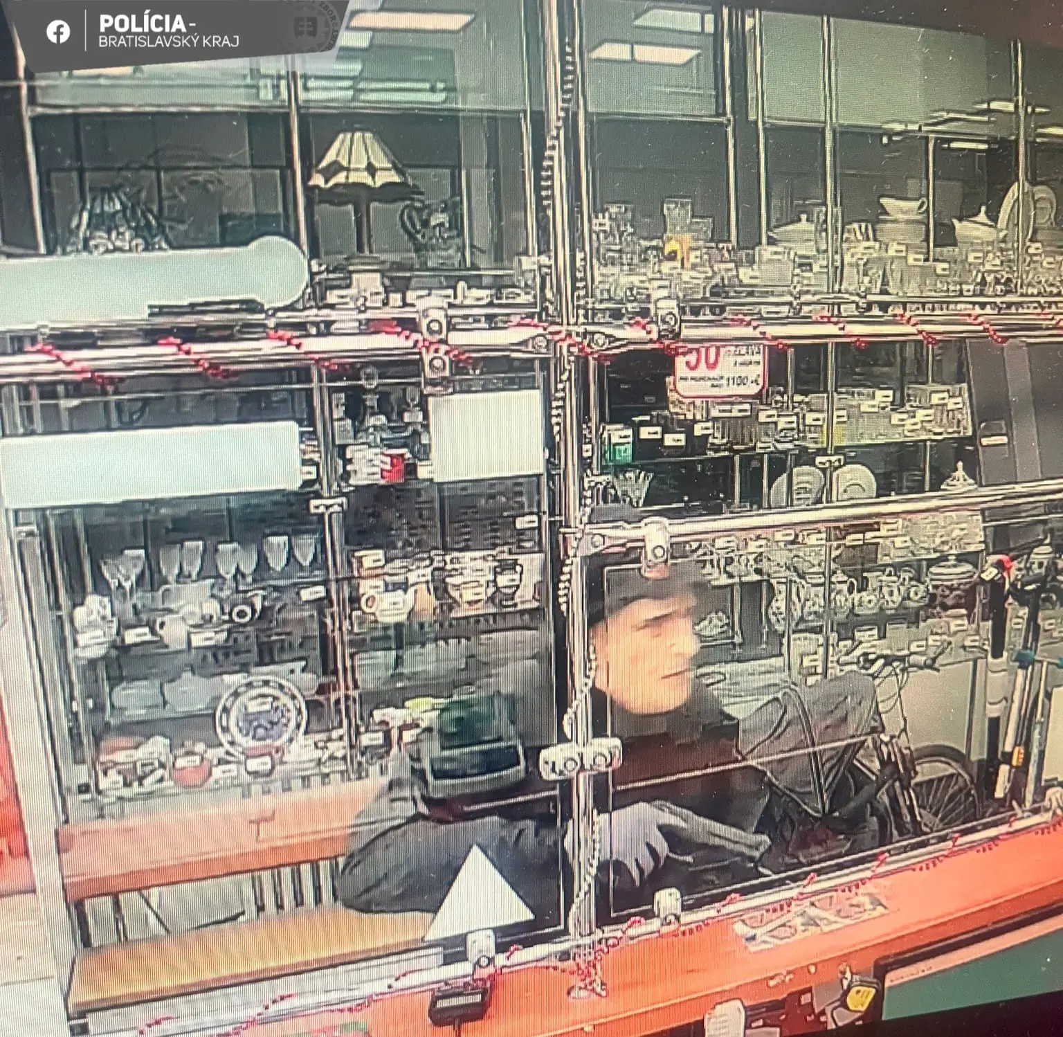 Petržalka lúpež páchateľ 