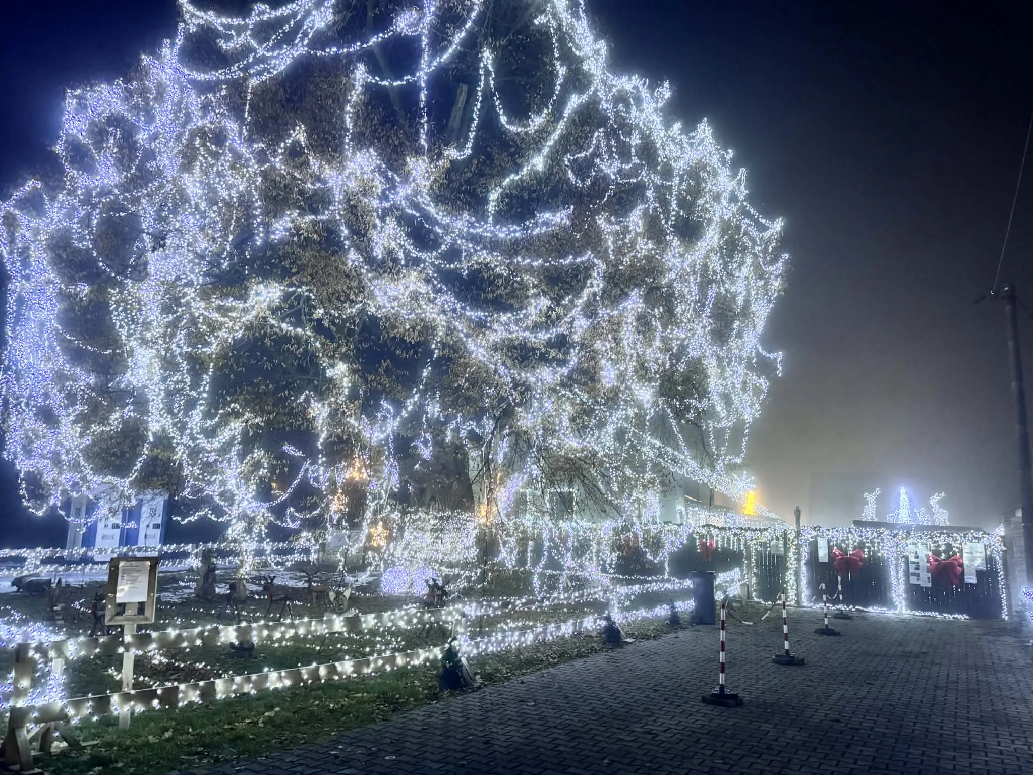 vianočná výzdoba rodinný dom v Česku Libišany