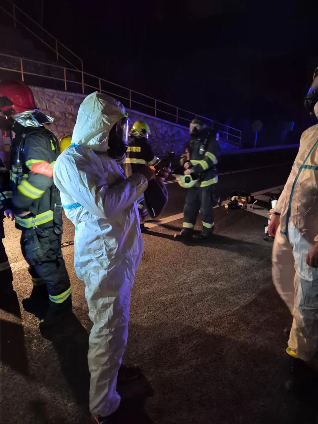 únik nebezpečnej látky pri Svrčinovci nehoda kamión