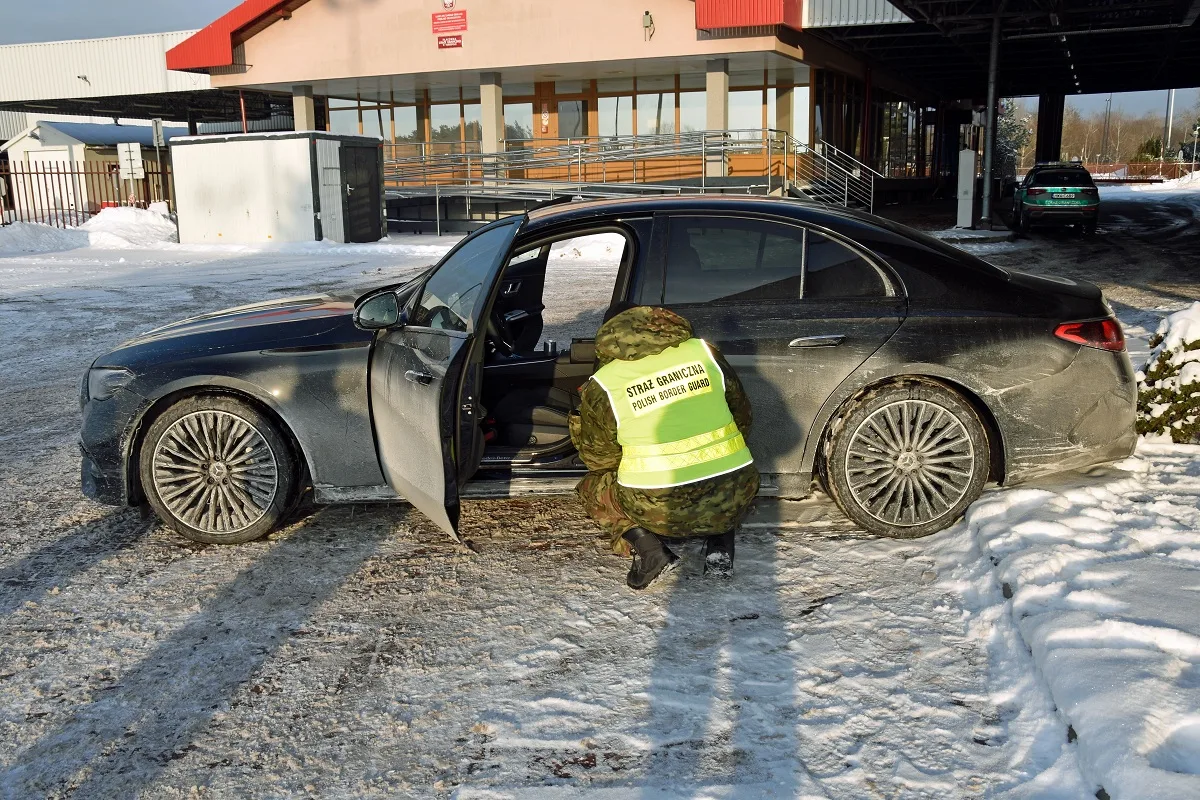 auto Poľsko hranice polícia