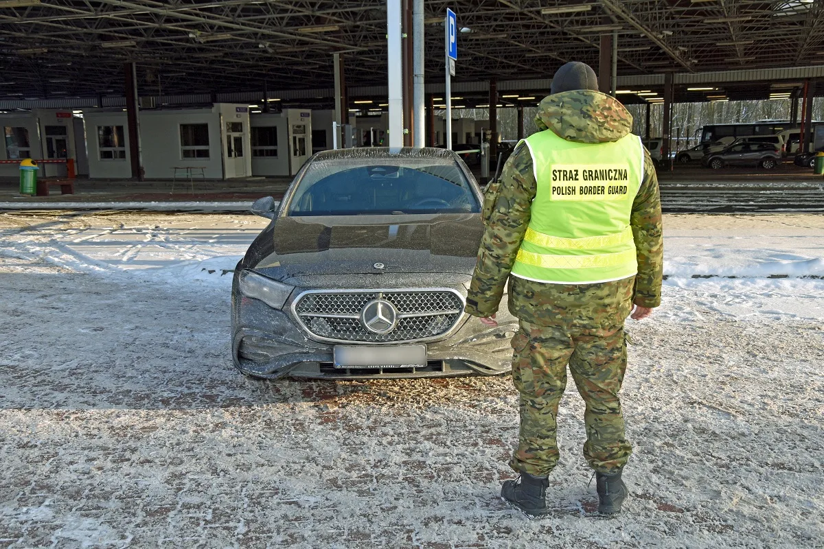 auto Poľsko hranice polícia