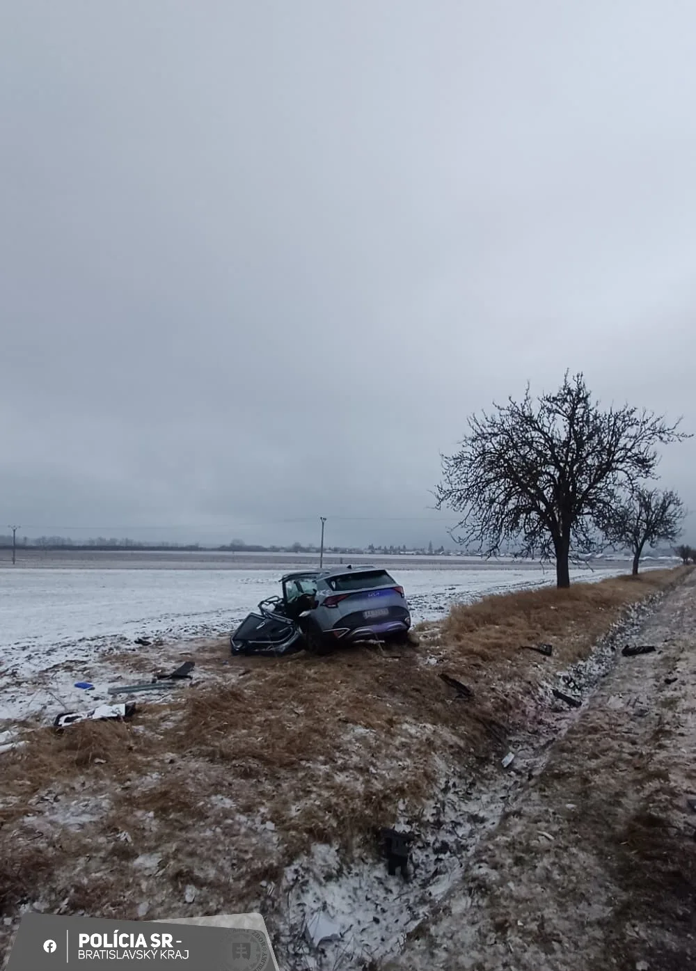 nehoda na ceste medzi Rohožníkom a Sološnicou
