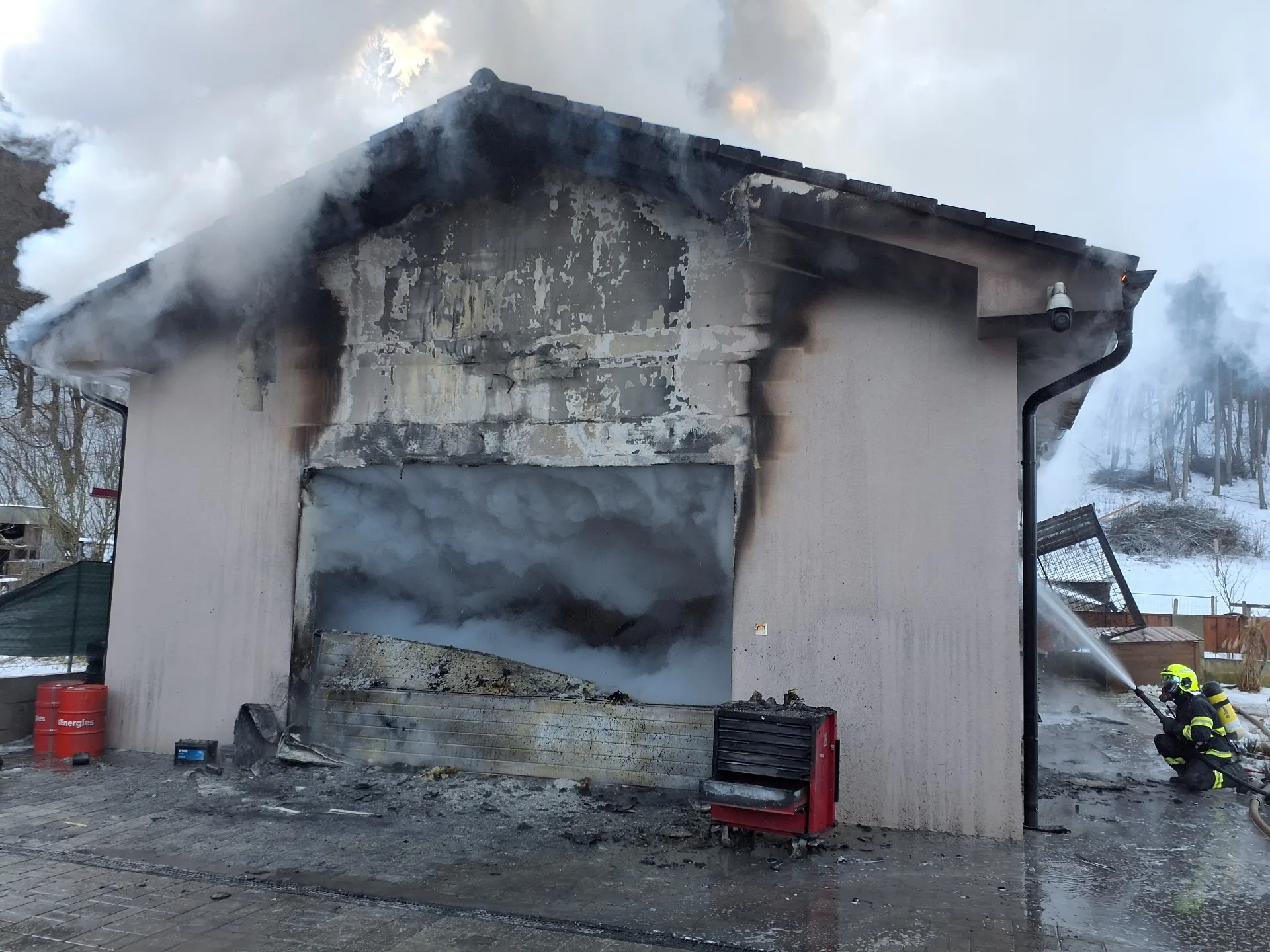 požiar v obci Beluša