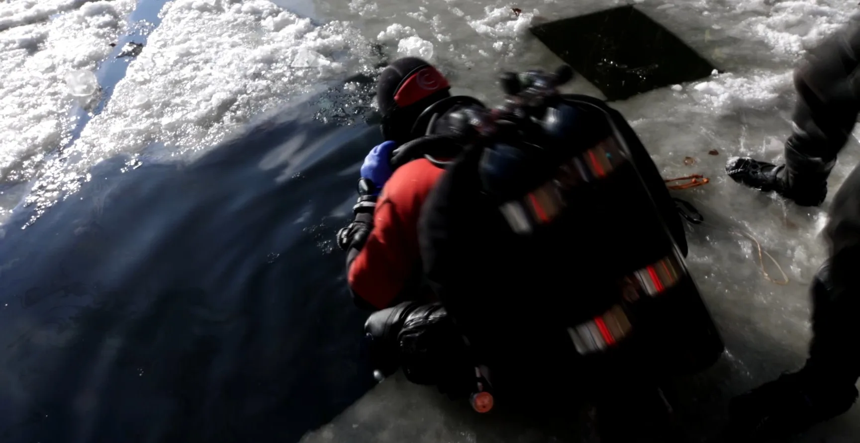 muž telo na Kaolínovom jazierku