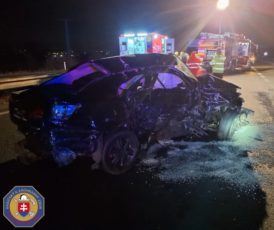 nehoda na D2 pri Stupave smerom do Bratislavy.