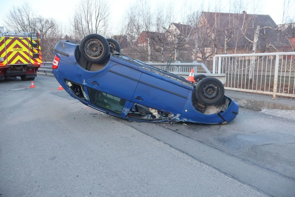 nehoda v českej obci Bernartice