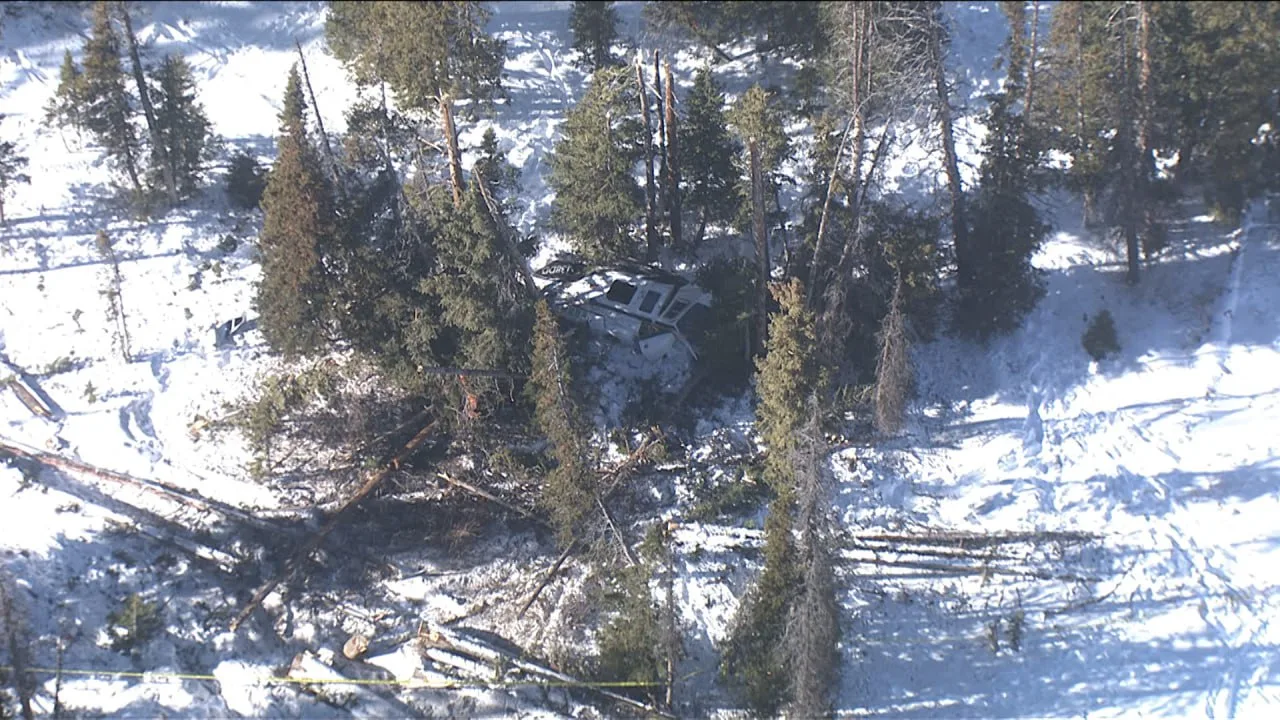havarovaný vrtuľník neďaleko kempu Wolf Creek