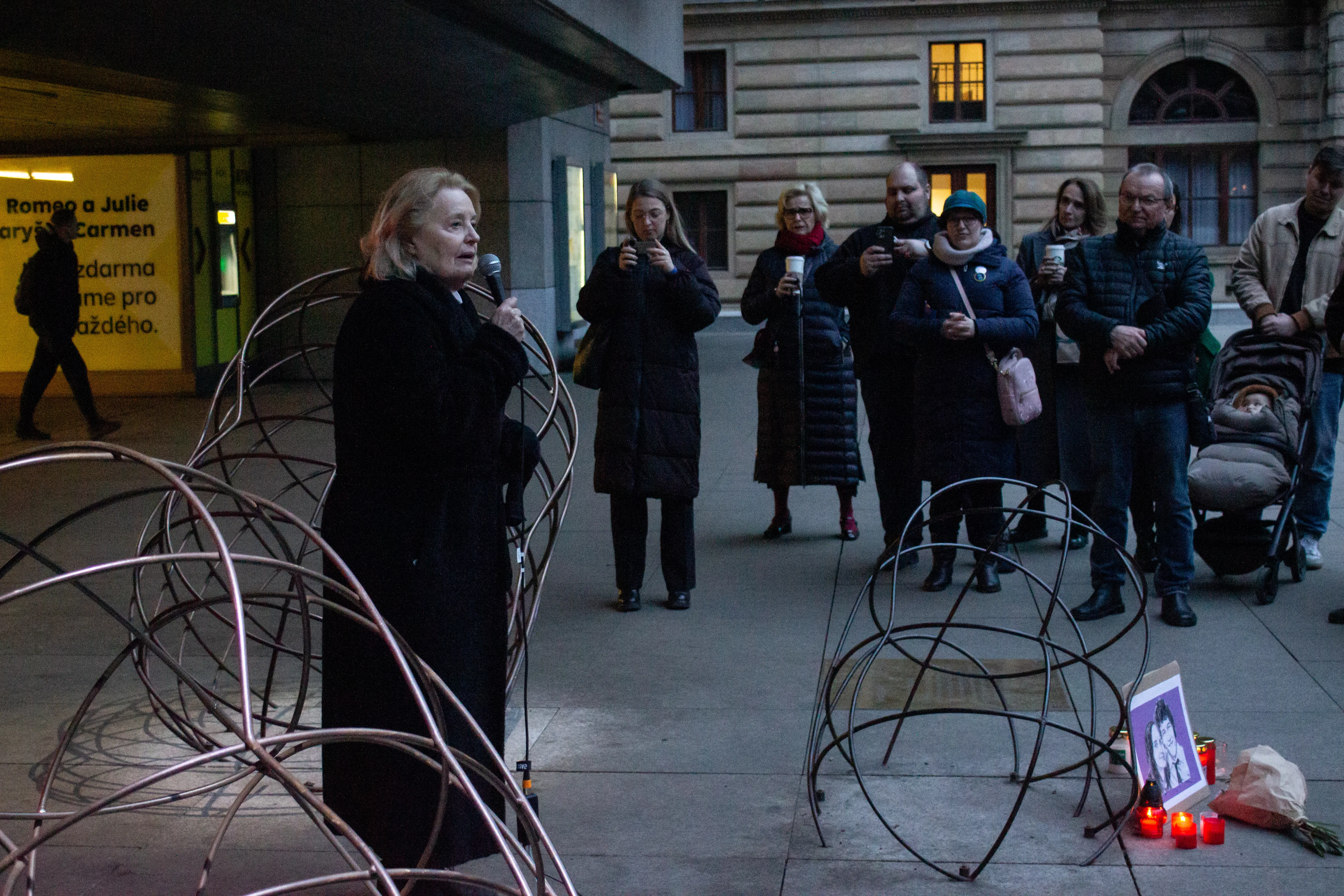 Kuciak, Praha, Vášáryová