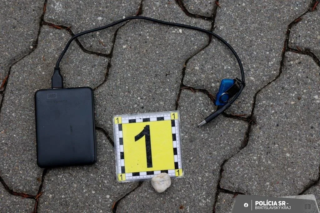 „návrhárka“ polícia akcia