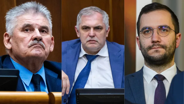 Ján Richter (vľavo), Július Jakab (vpravo) a Roman Michelko (v strede).