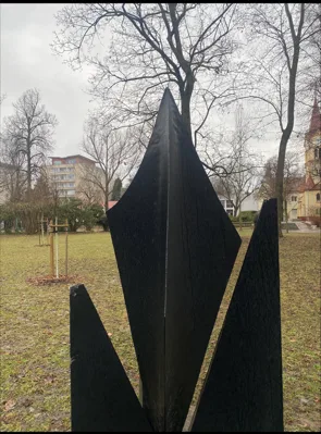 socha vandal piešťany