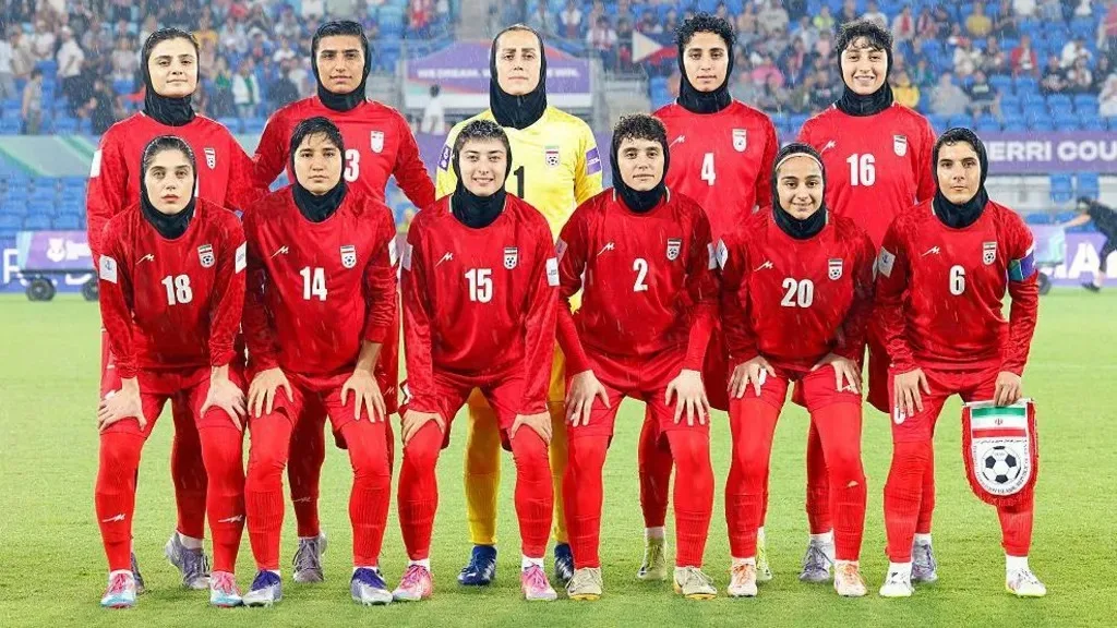 Irán, futbalistky, azyl